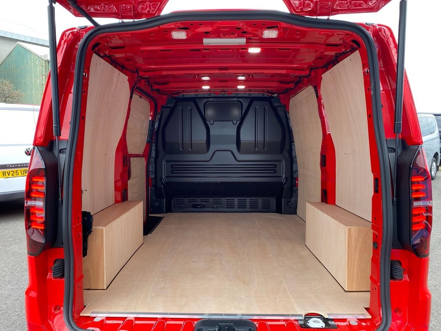 Used Volkswagen Transporter 2026 for sale - 78194994: Photo 11