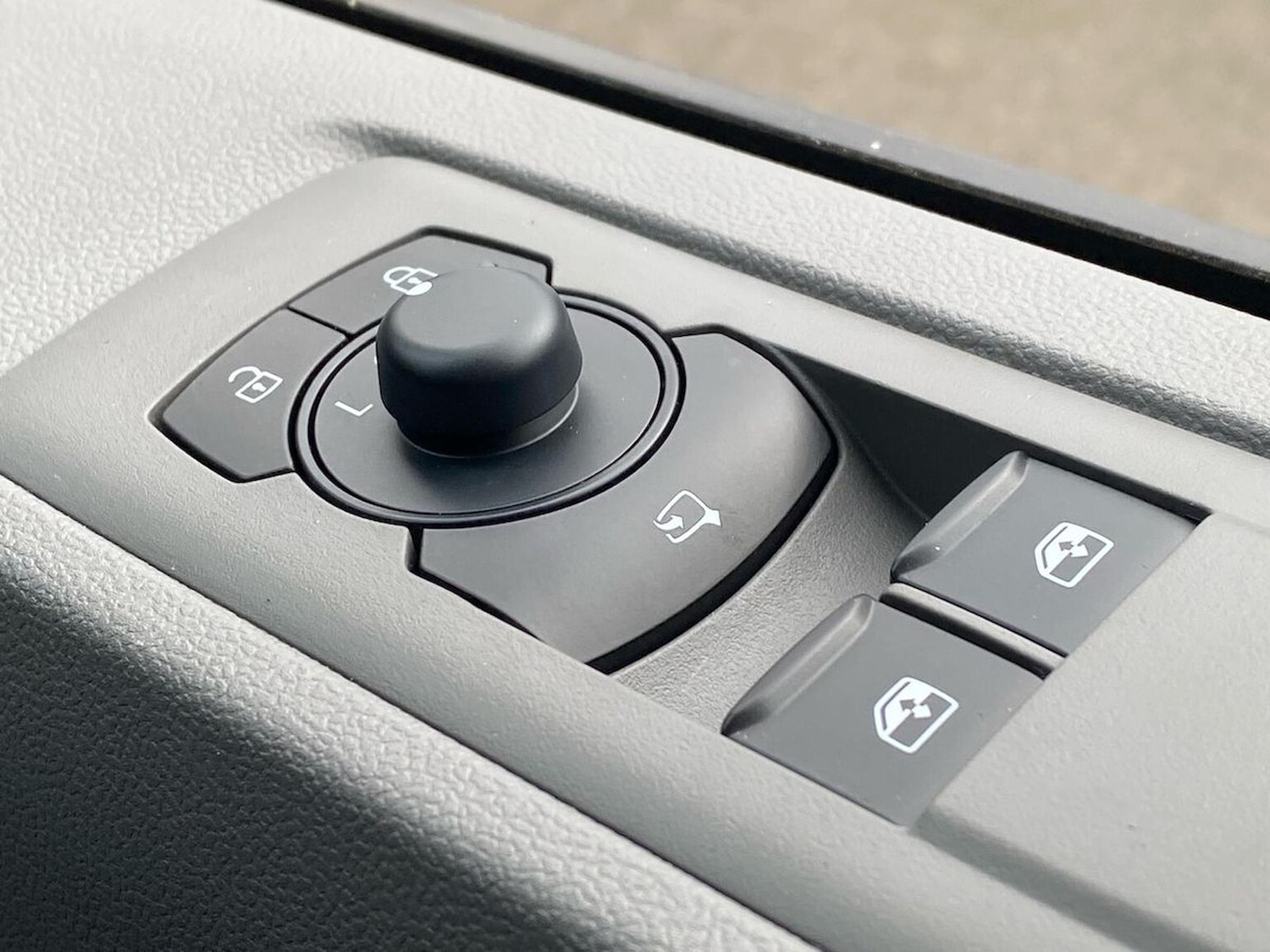 Used Volkswagen Transporter 2026 for sale - 78194994: Photo 38