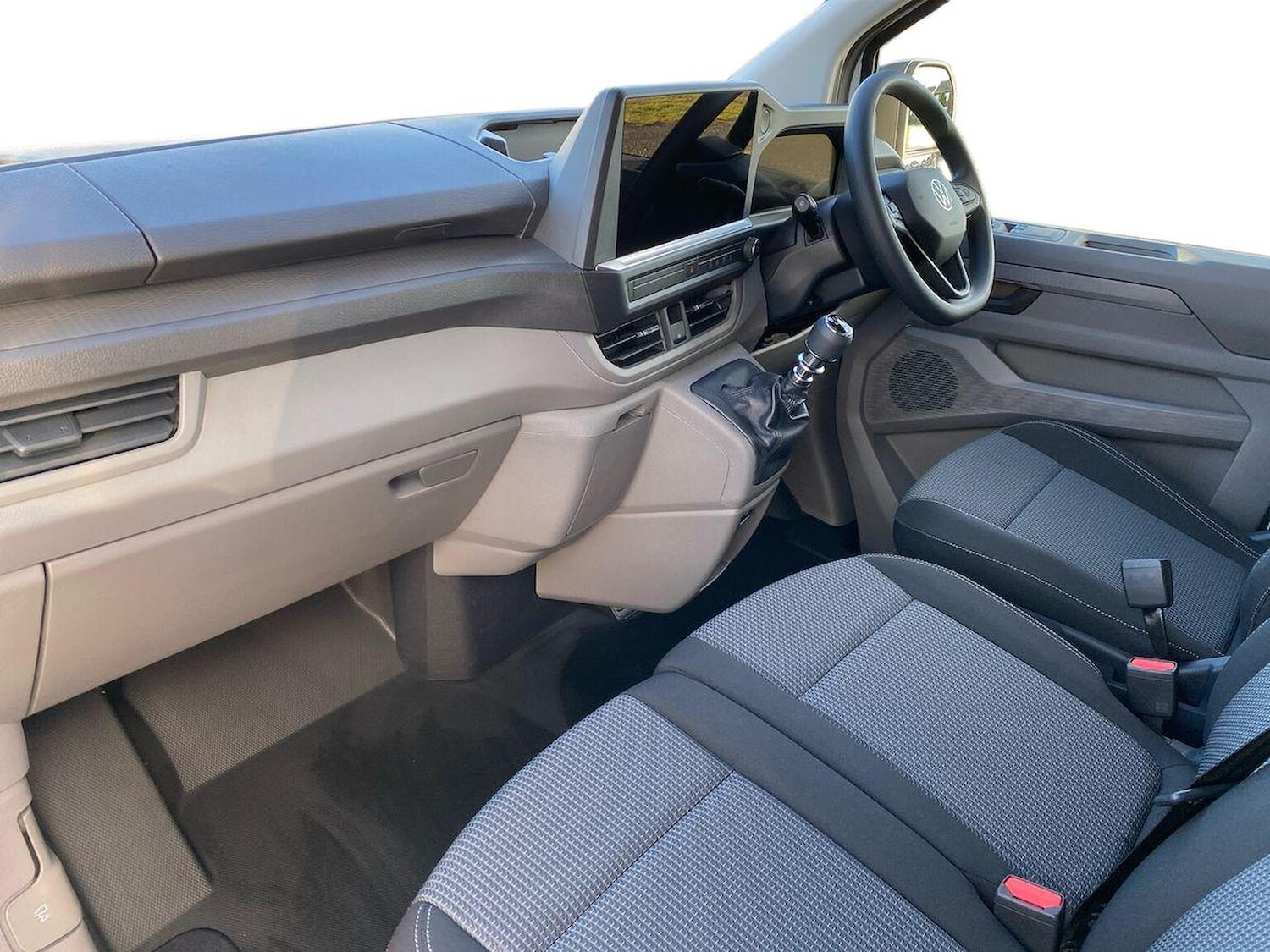 Used Volkswagen Transporter 2025 for sale - 76821658: Photo 7