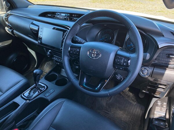 Used Toyota Hilux 2024 for sale - 75481852: Photo 17
