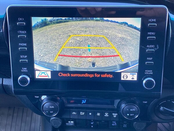 Used Toyota Hilux 2024 for sale - 75481852: Photo 29