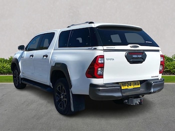 Used Toyota Hilux 2024 for sale - 75481852: Photo