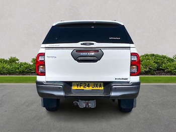Used Toyota Hilux 2024 for sale - 75481852: Photo