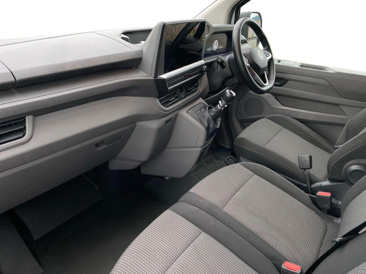 Used Volkswagen Transporter 2025 for sale - 76497324: Photo 11