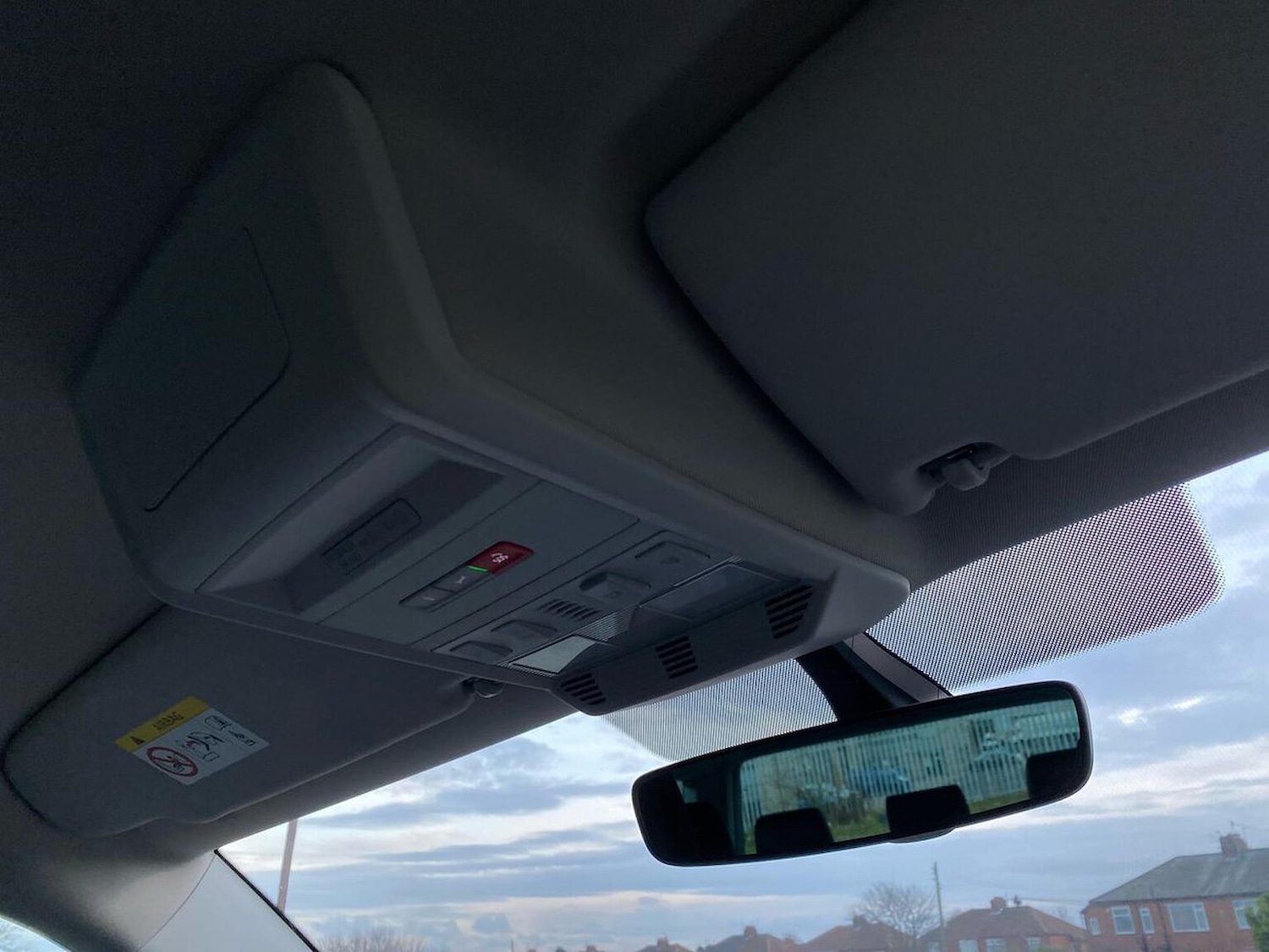 Used Volkswagen Caravelle 2020 for sale - 77487894: Photo 14