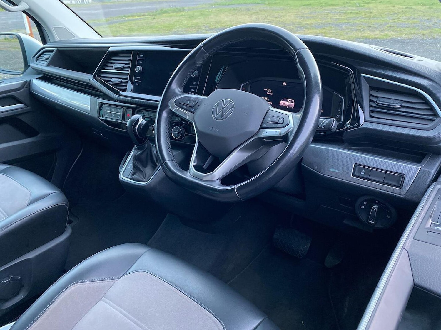 Used Volkswagen Caravelle 2020 for sale - 77487894: Photo 15