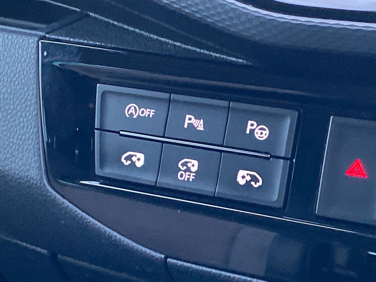 Used Volkswagen Caravelle 2020 for sale - 77487894: Photo 29