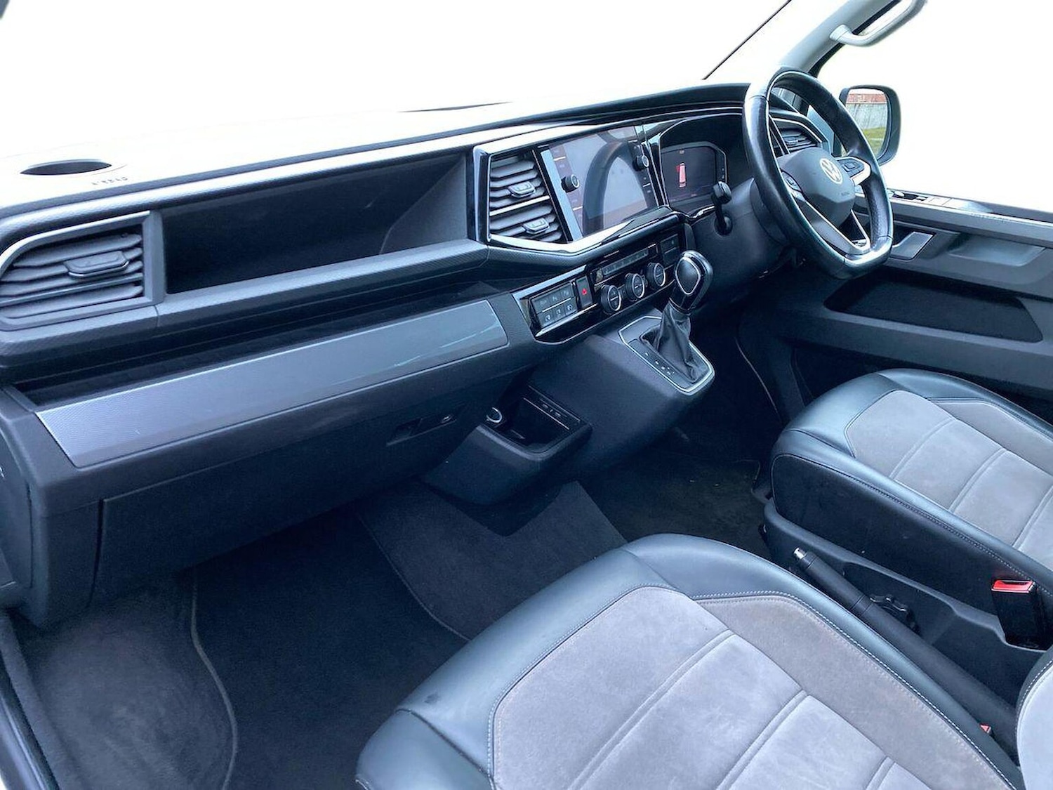 Used Volkswagen Caravelle 2020 for sale - 77487894: Photo 7