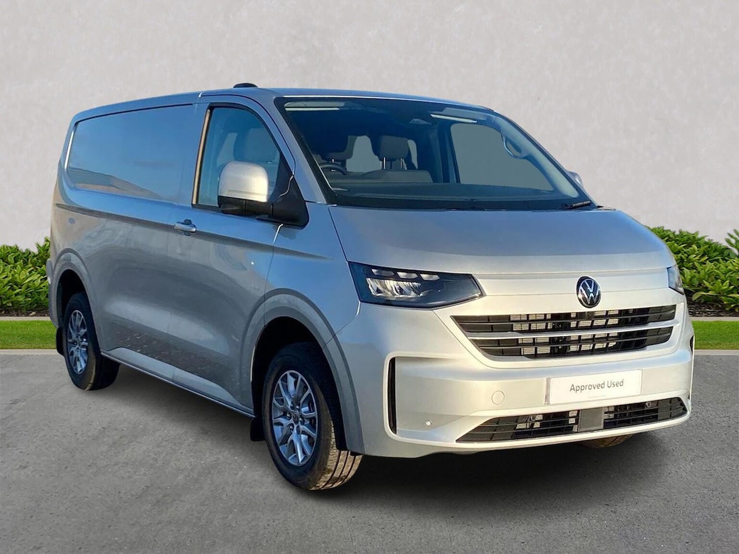 Used Volkswagen Transporter 2025 for sale - 77688006: Photo 1