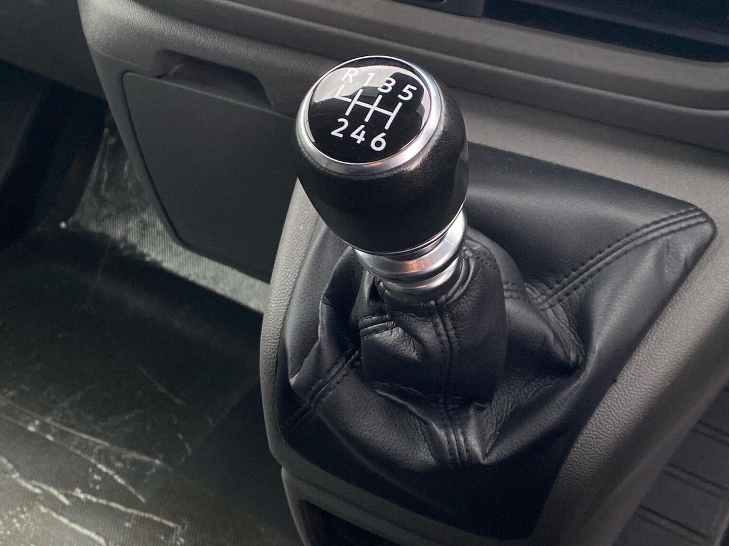 Used Volkswagen Transporter 2025 for sale - 76497317: Photo 17