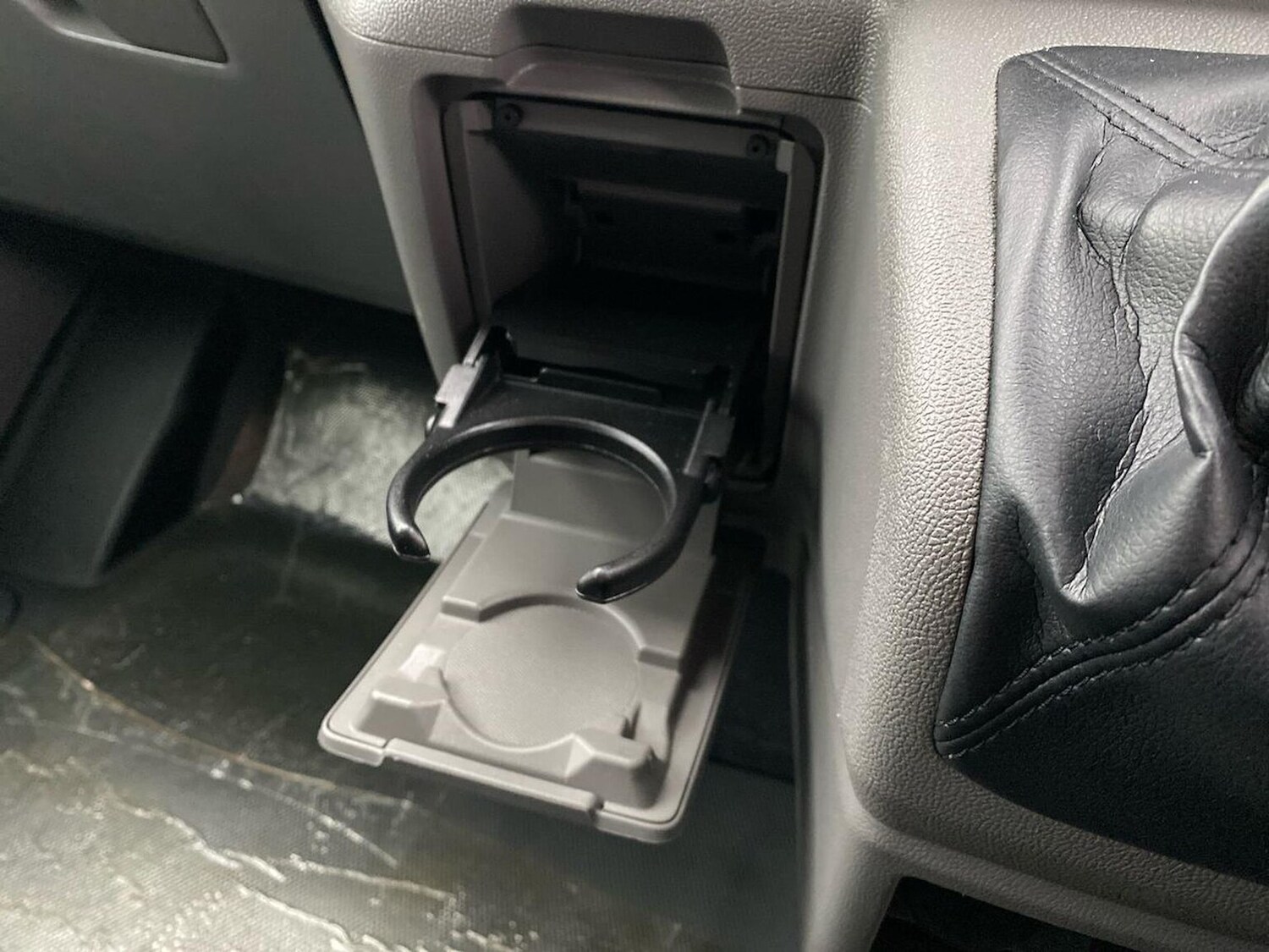 Used Volkswagen Transporter 2025 for sale - 76497317: Photo 32