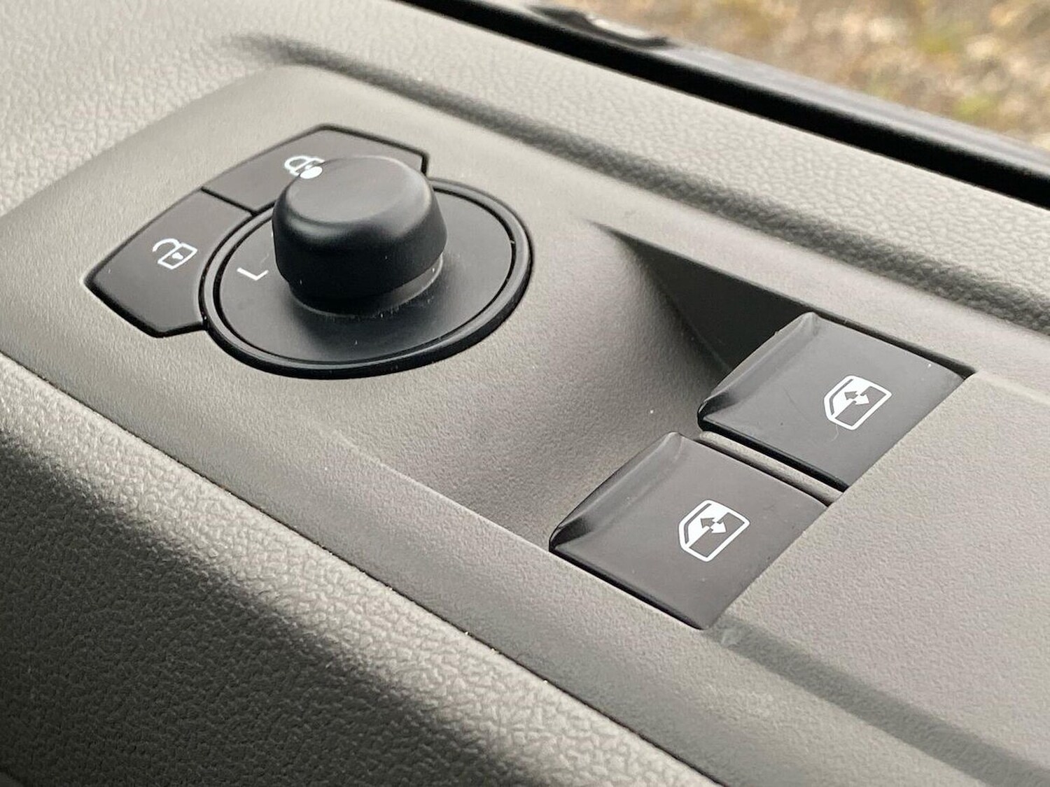 Used Volkswagen Transporter 2025 for sale - 76497317: Photo 33