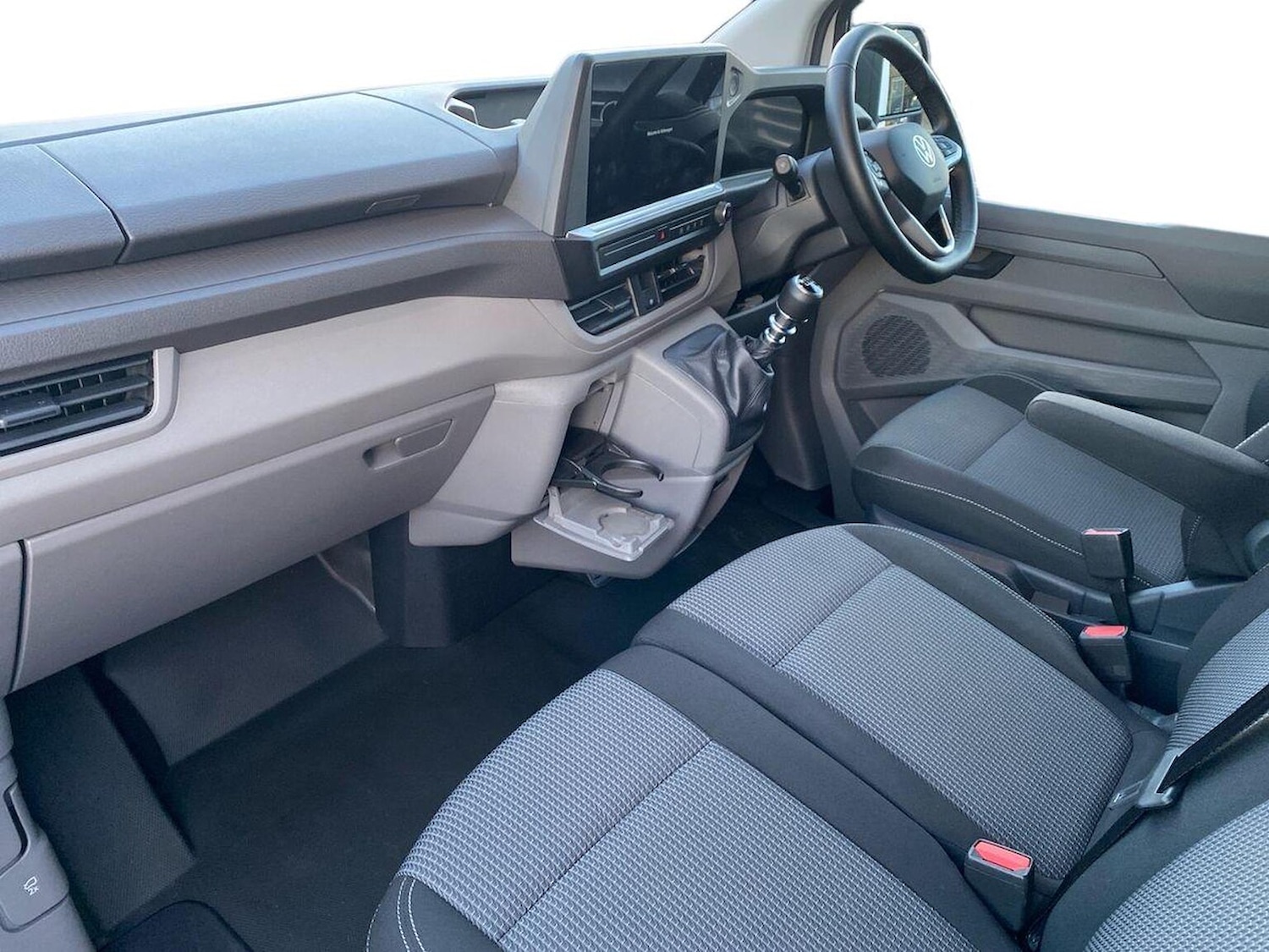 Used Volkswagen Transporter 2025 for sale - 77090028: Photo 13