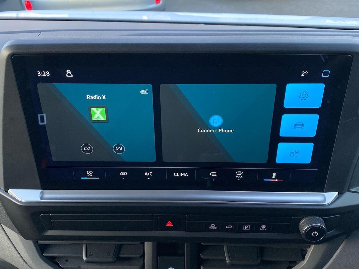 Used Volkswagen Transporter 2025 for sale - 77090028: Photo 17