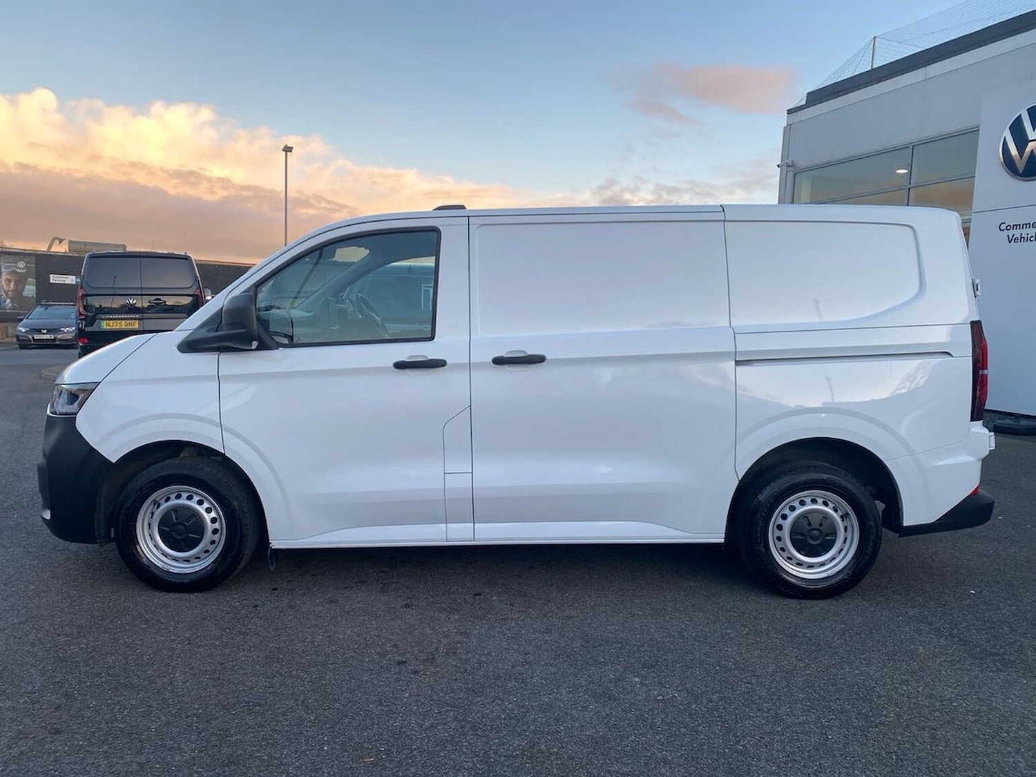 Used Volkswagen Transporter 2025 for sale - 77090028: Photo 7