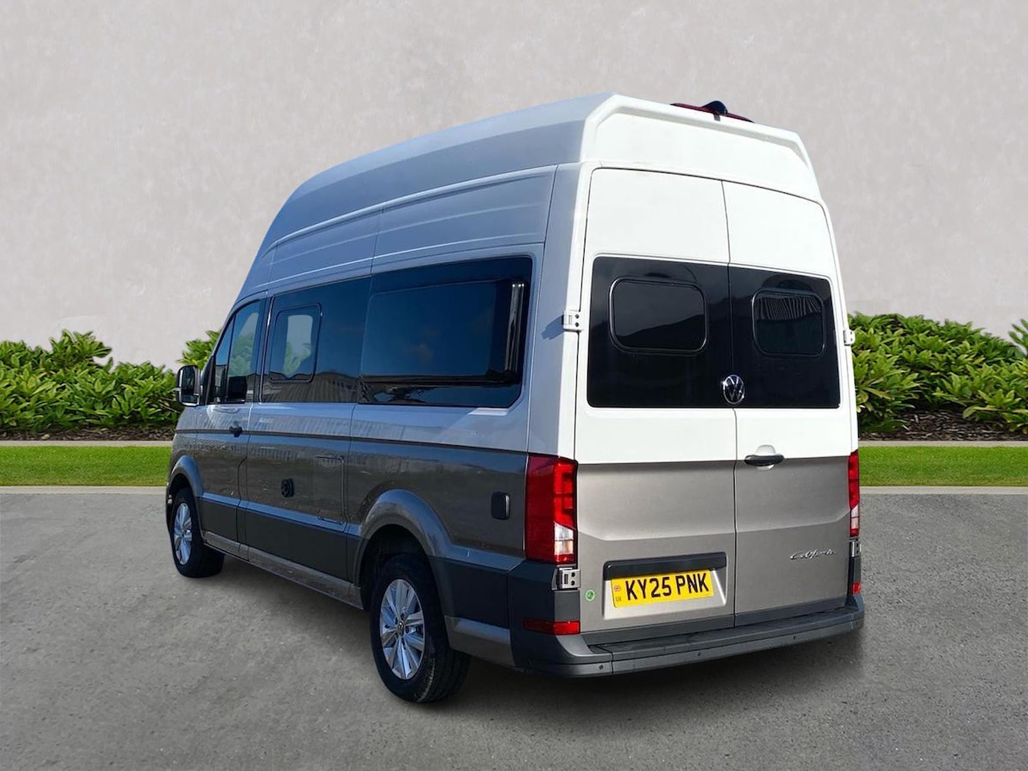 Used Volkswagen California 2025 for sale - 78191020: Photo 2