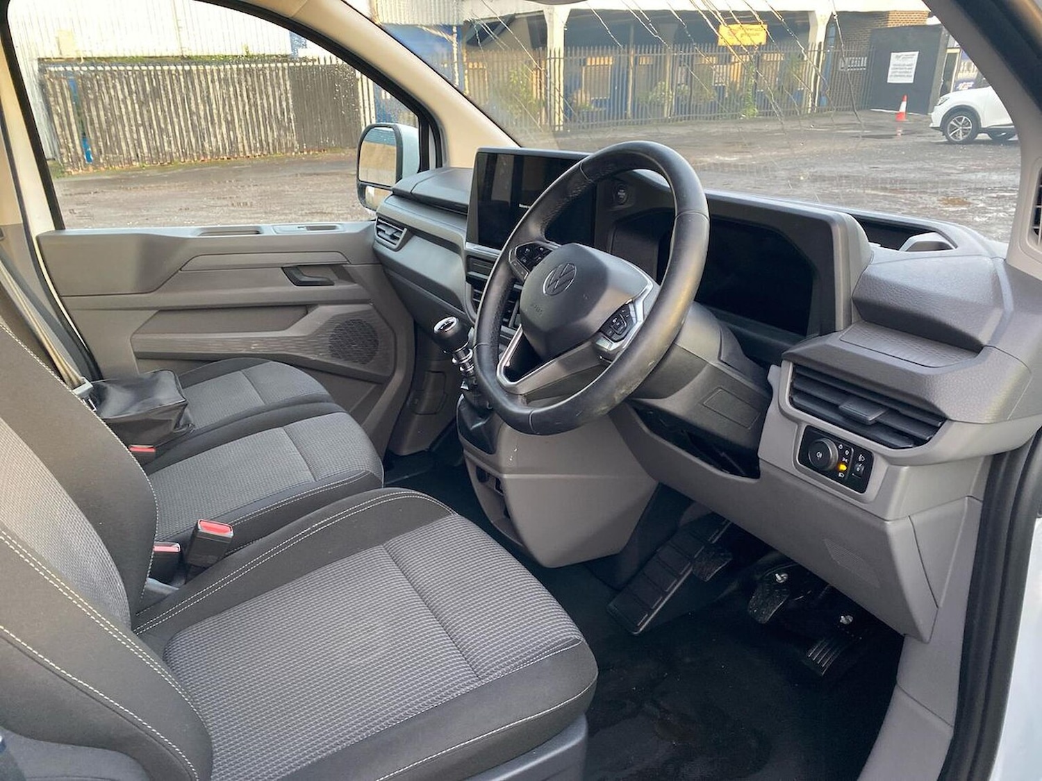 Used Volkswagen Transporter 2025 for sale - 76986938: Photo 15