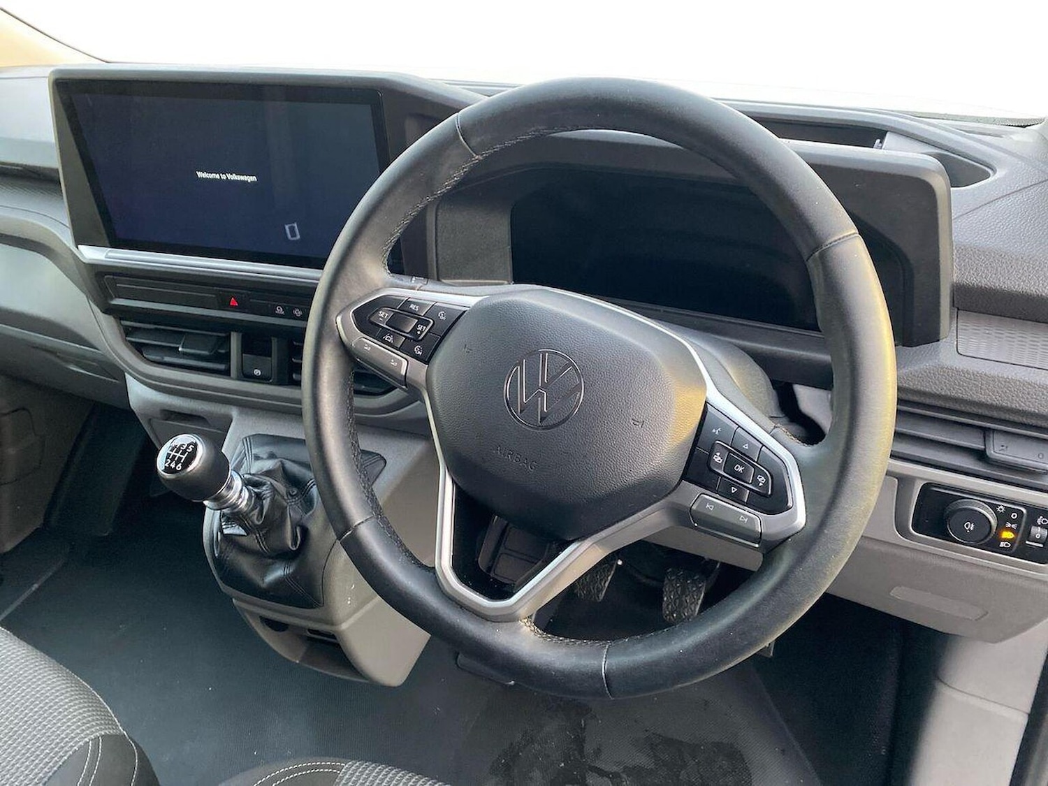 Used Volkswagen Transporter 2025 for sale - 76986938: Photo 8