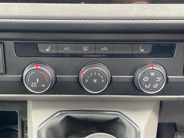 Used Volkswagen Transporter 2024 for sale - 76264413: Photo 13