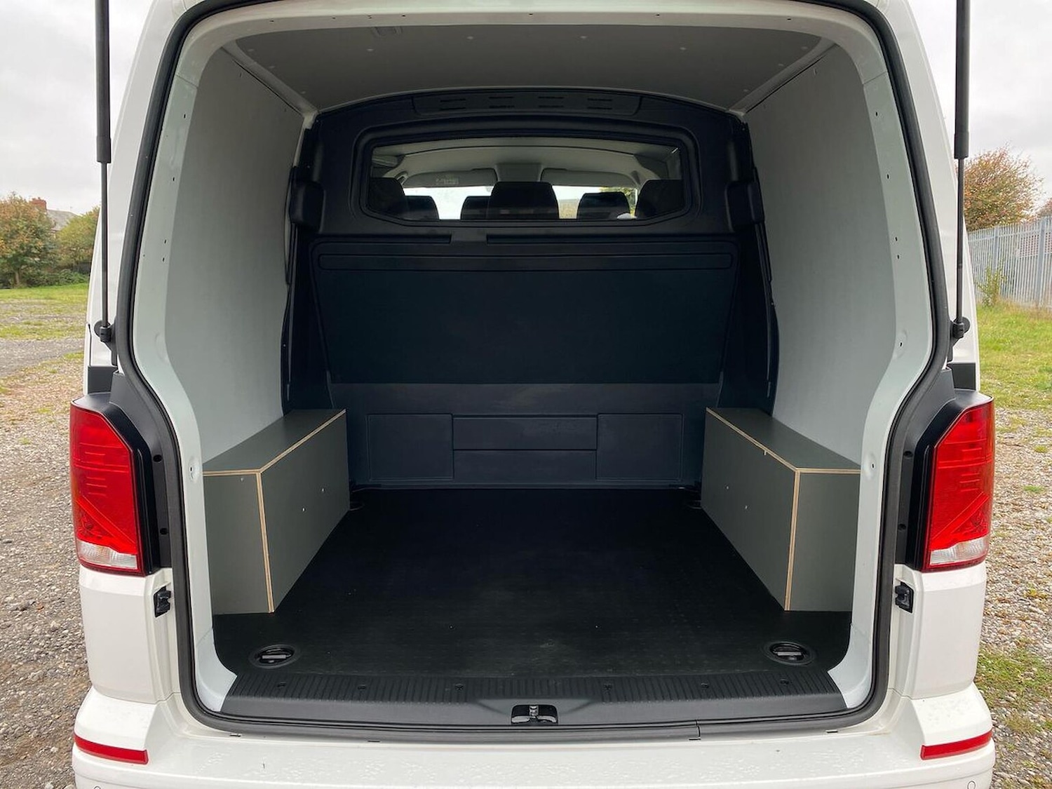 Used Volkswagen Transporter 2024 for sale - 76264413: Photo 17