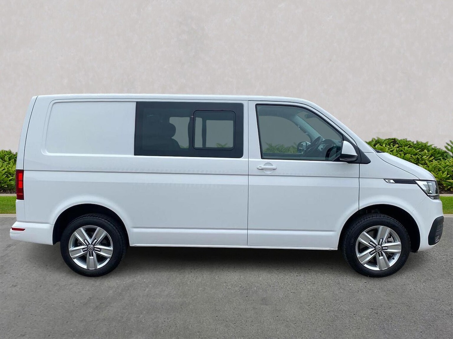 Used Volkswagen Transporter 2024 for sale - 76264413: Photo 3