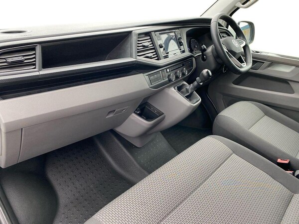 Used Volkswagen Transporter 2024 for sale - 76264413: Photo 8