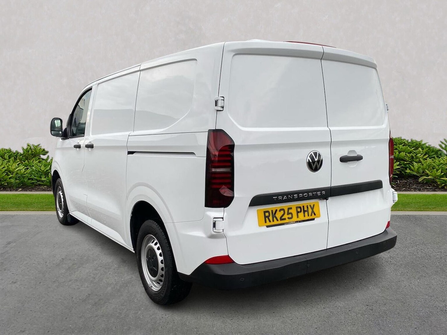 Used Volkswagen Transporter 2025 for sale - 77487953: Photo 2