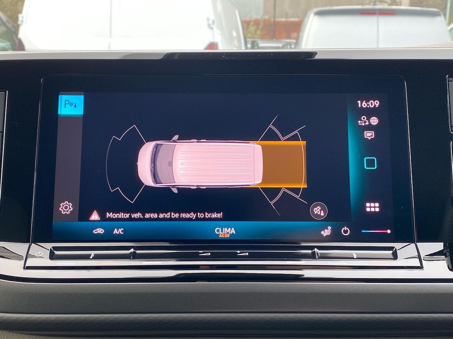 Used Volkswagen California 2025 for sale - 78191023: Photo 34