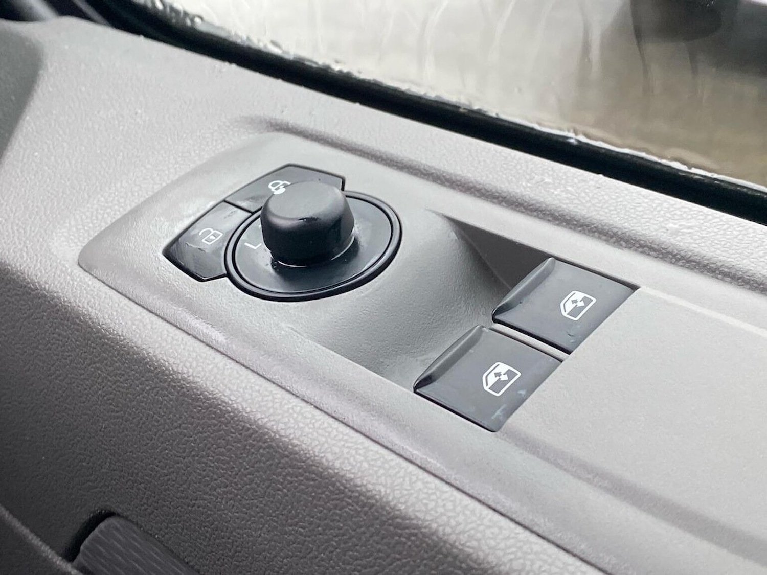 Used Volkswagen Transporter 2025 for sale - 77813362: Photo 33