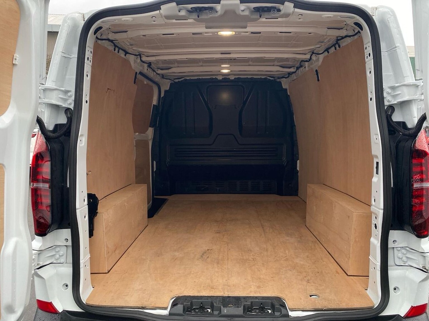 Used Volkswagen Transporter 2025 for sale - 77813362: Photo 9