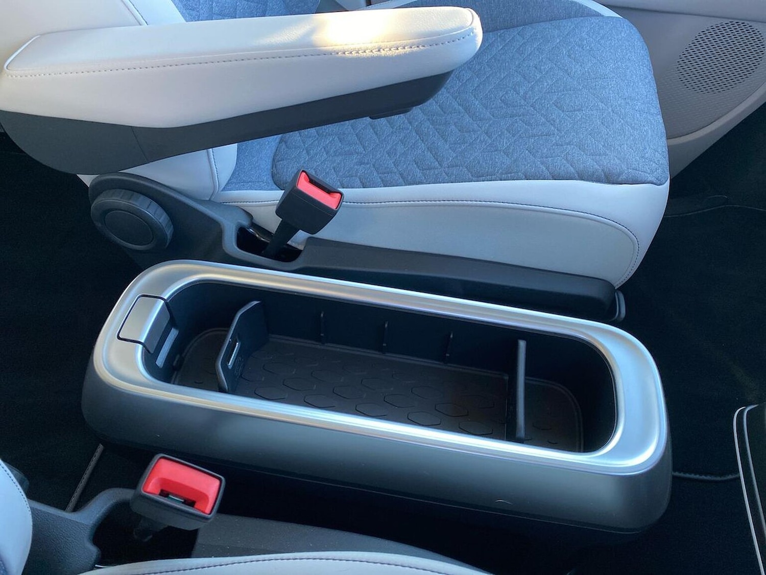 Used Volkswagen ID.Buzz 2025 for sale - 76713190: Photo 37