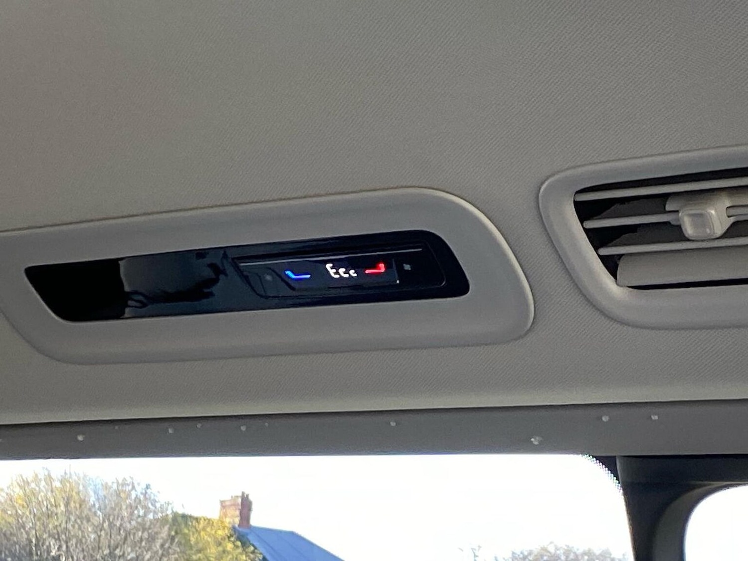 Used Volkswagen ID.Buzz 2025 for sale - 76713190: Photo 41