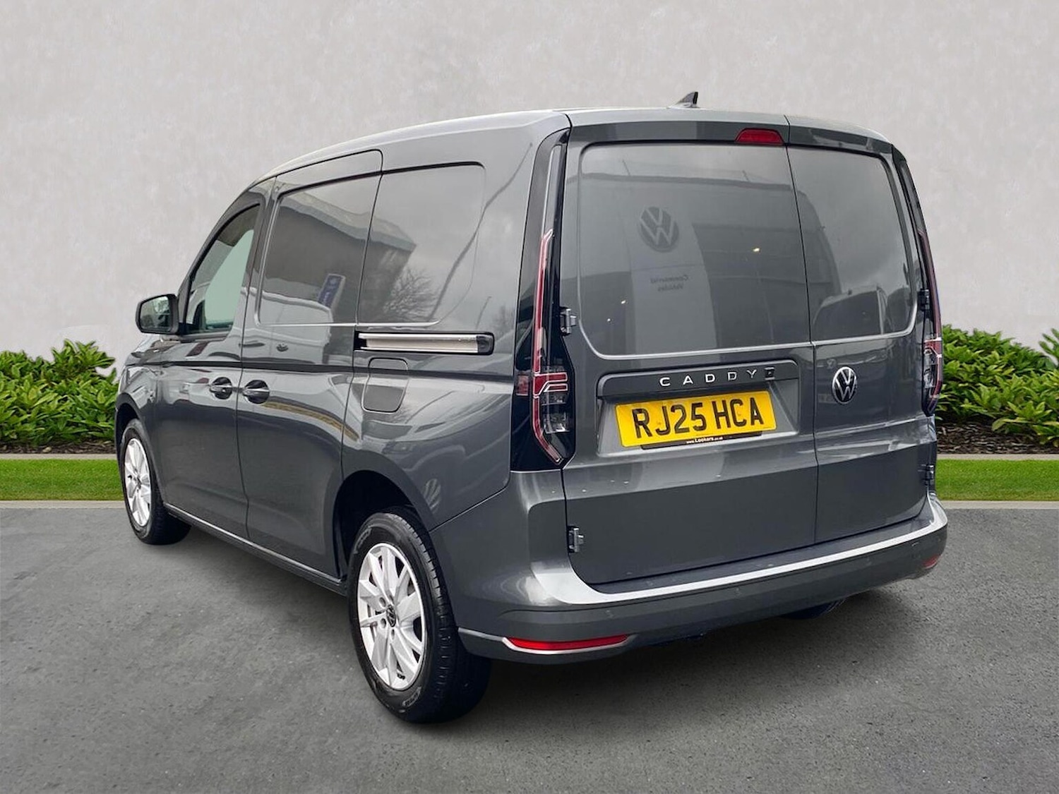 Used Volkswagen Caddy 2025 for sale - 77980075: Photo 2