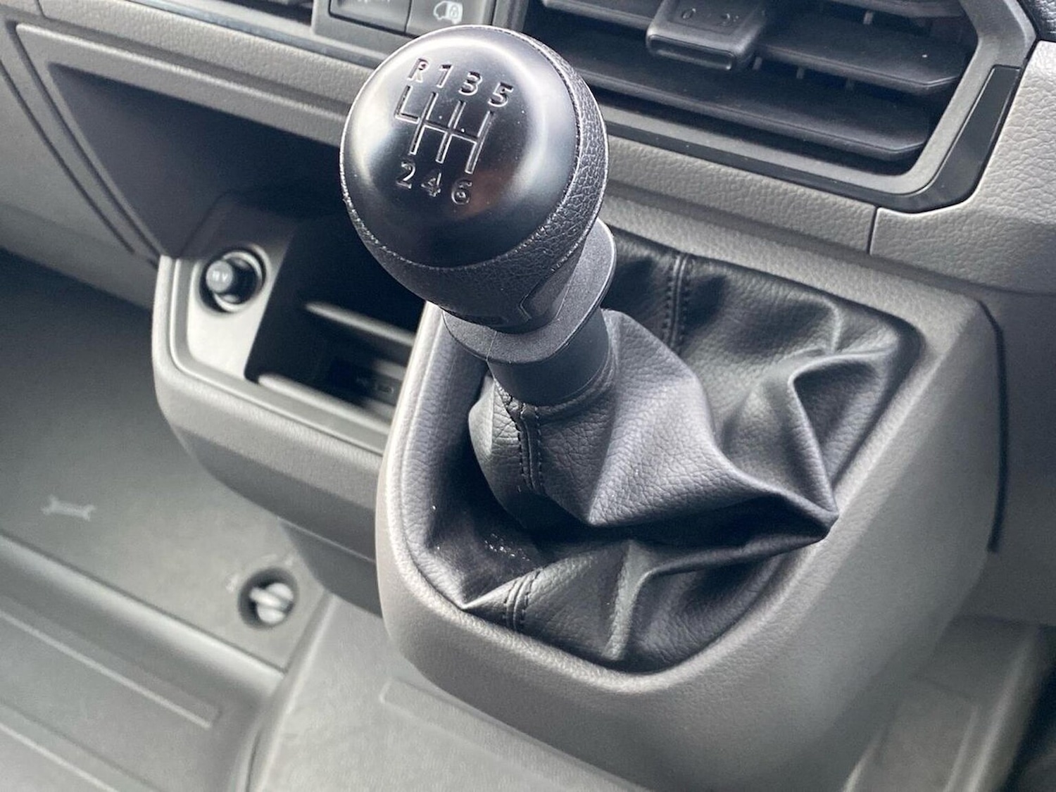 Used Volkswagen Crafter 2025 for sale - 77069319: Photo 17