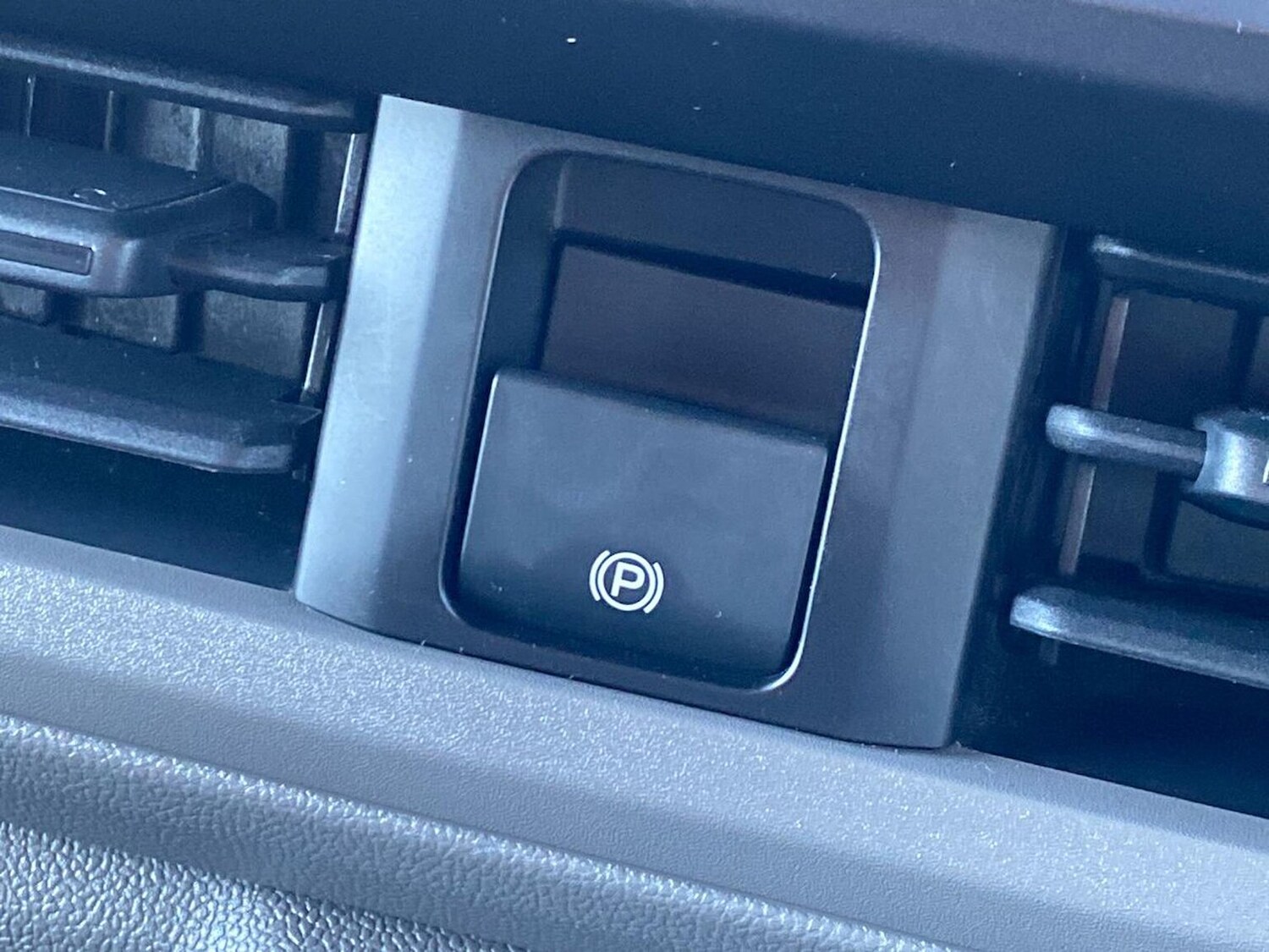 Used Volkswagen Transporter 2025 for sale - 76778299: Photo 31