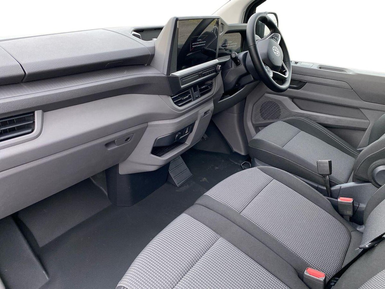 Used Volkswagen Transporter 2025 for sale - 76547720: Photo 11