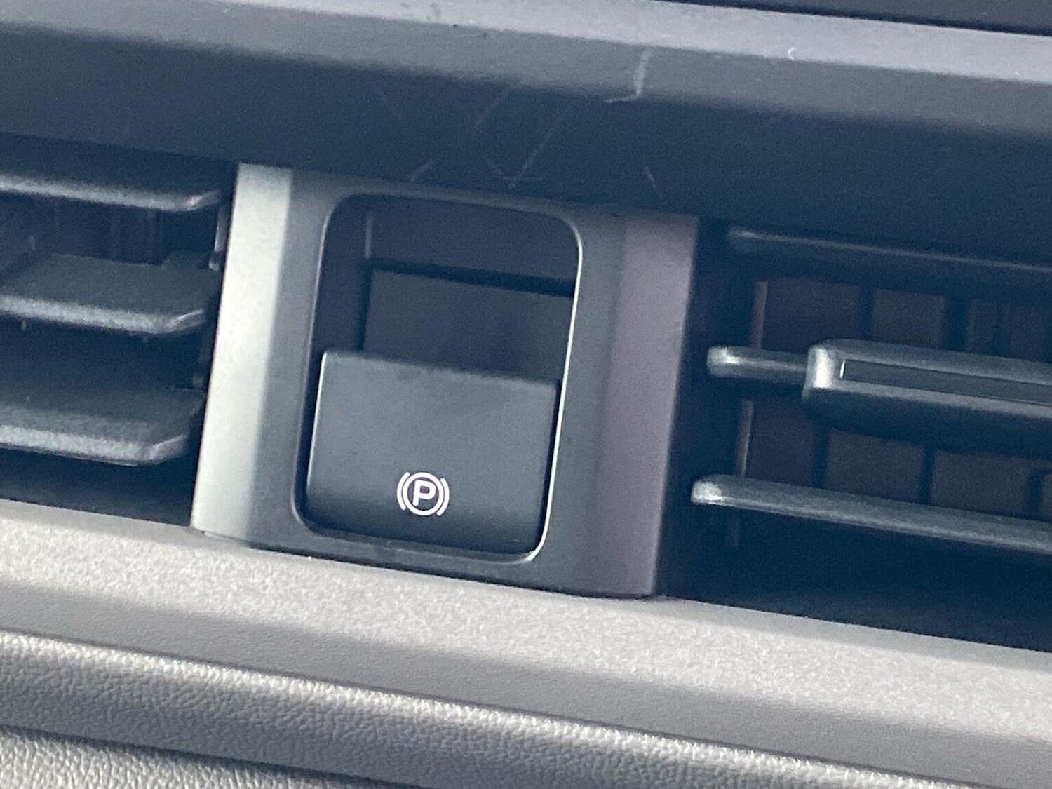 Used Volkswagen Transporter 2025 for sale - 76547720: Photo 31