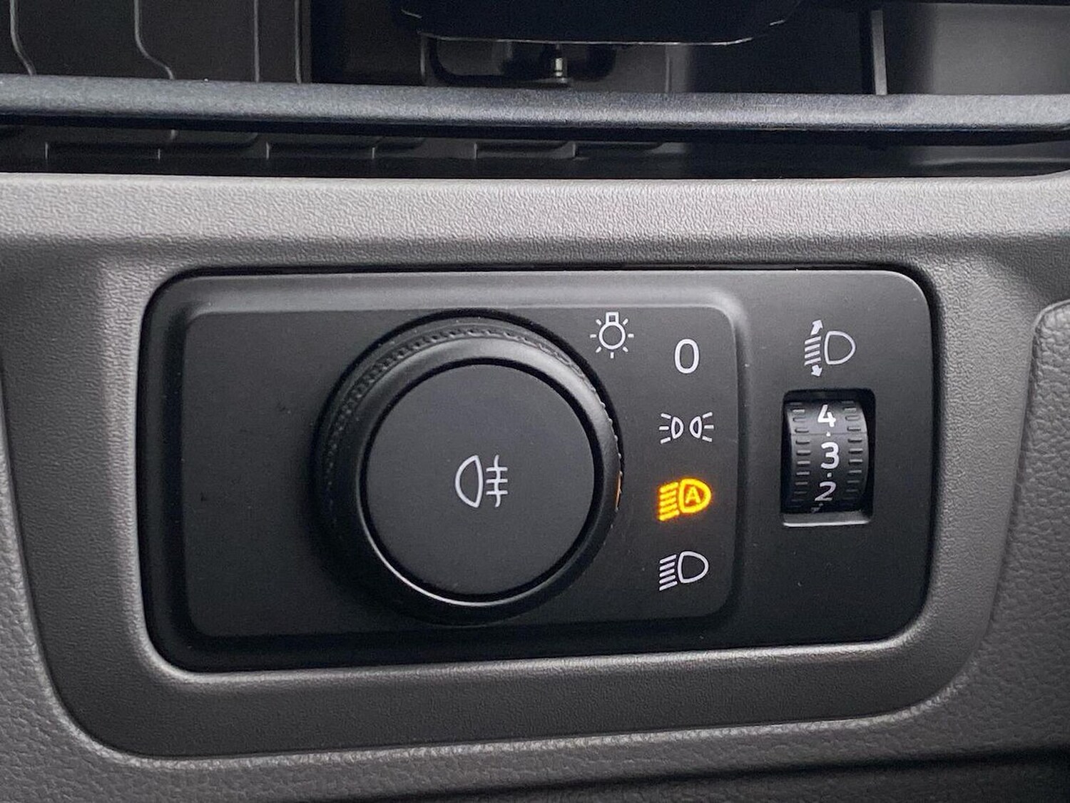 Used Volkswagen Transporter 2025 for sale - 76547720: Photo 33