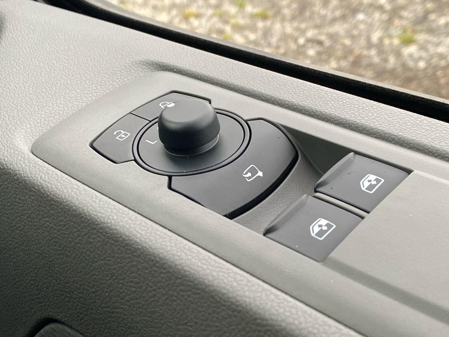 Used Volkswagen Transporter 2025 for sale - 76547720: Photo 34