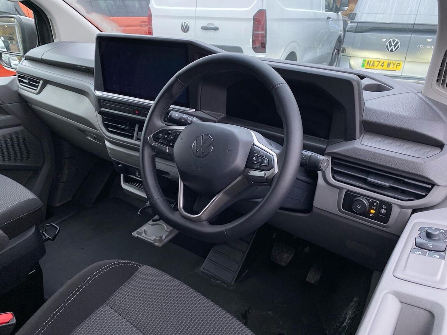 Used Volkswagen Transporter 2025 for sale - 77487860: Photo 15