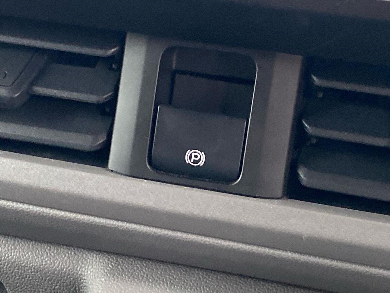 Used Volkswagen Transporter 2025 for sale - 76497326: Photo 28