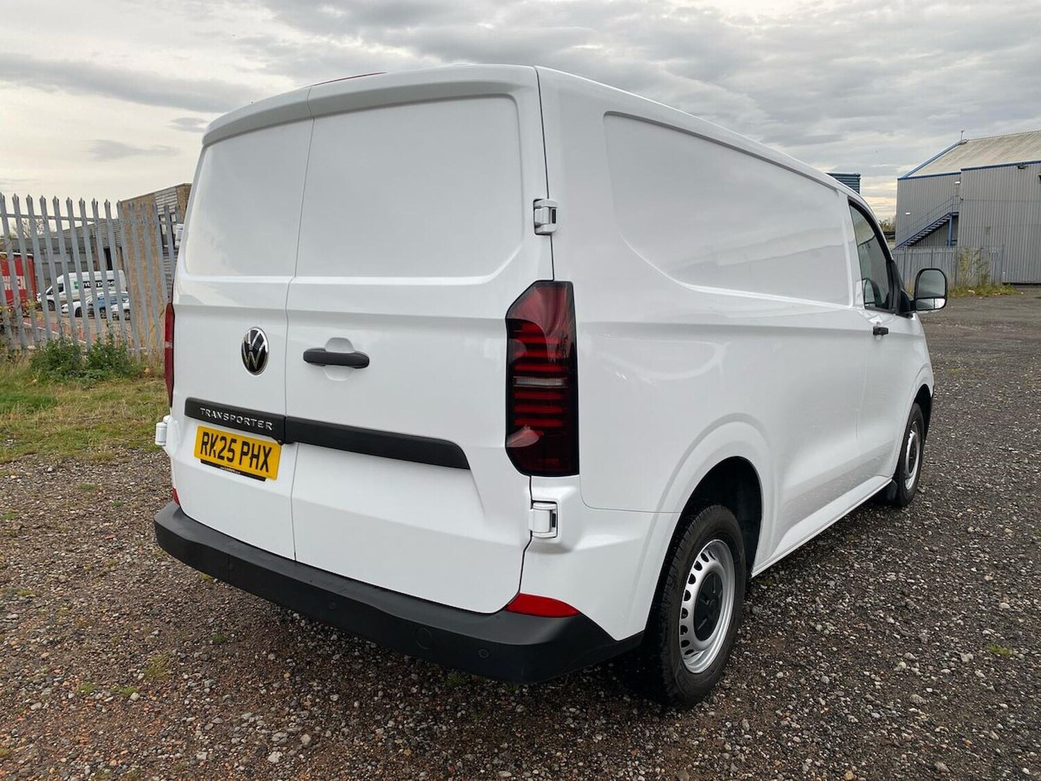 Used Volkswagen Transporter 2025 for sale - 76497326: Photo 5