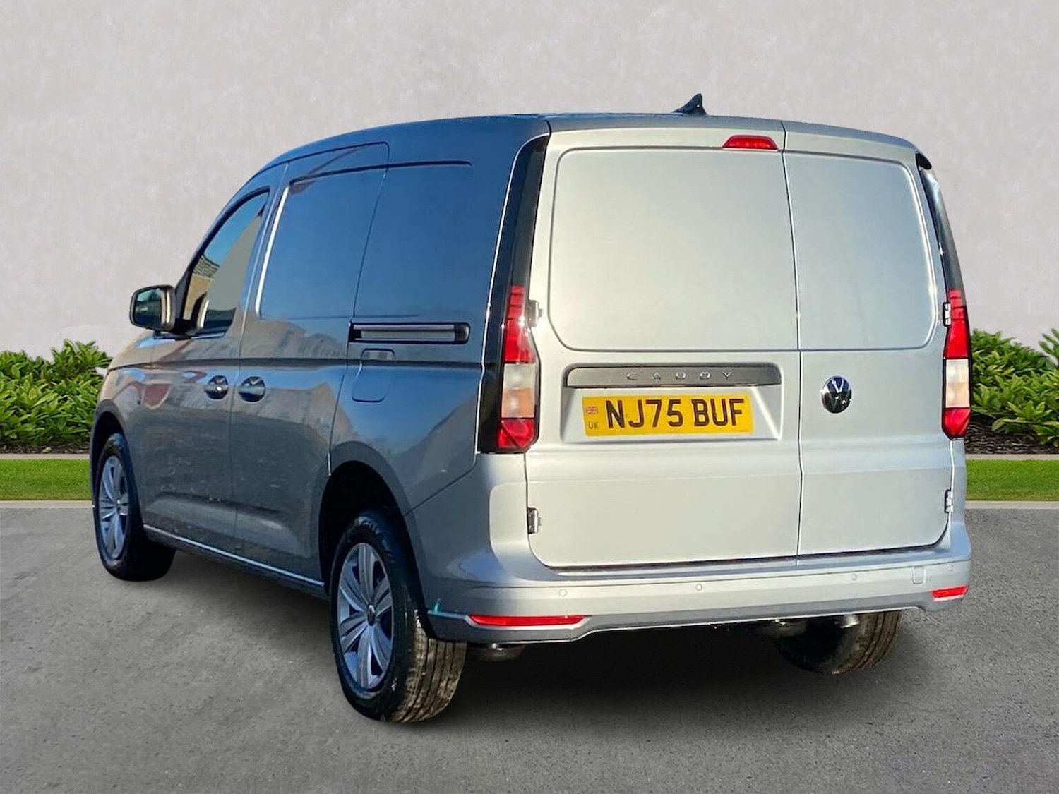 Used Volkswagen Caddy 2025 for sale - 76859247: Photo 2