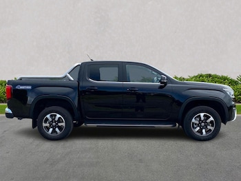 Used Volkswagen Amarok 2024 for sale - 75481941: Photo