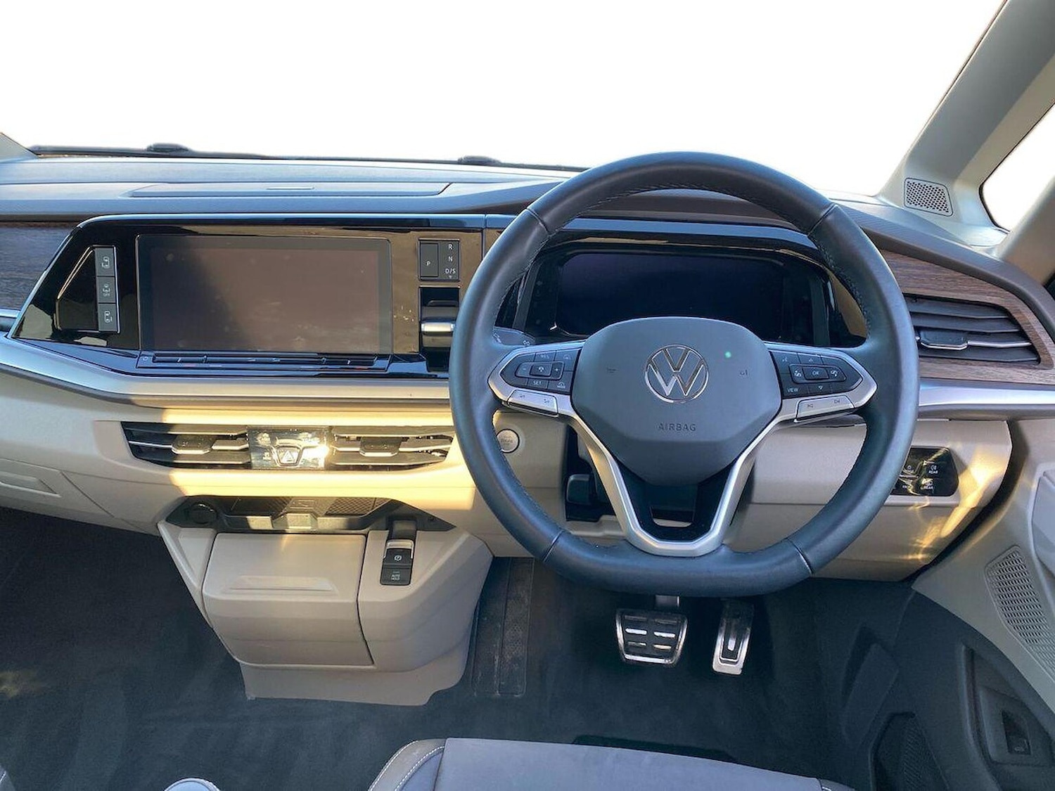 Used Volkswagen Multivan 2025 for sale - 76785256: Photo 12