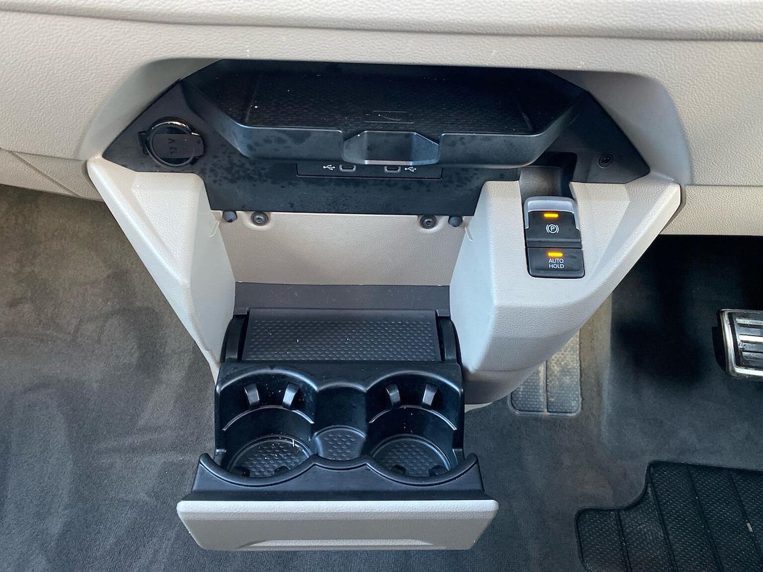 Used Volkswagen Multivan 2025 for sale - 76785256: Photo 32