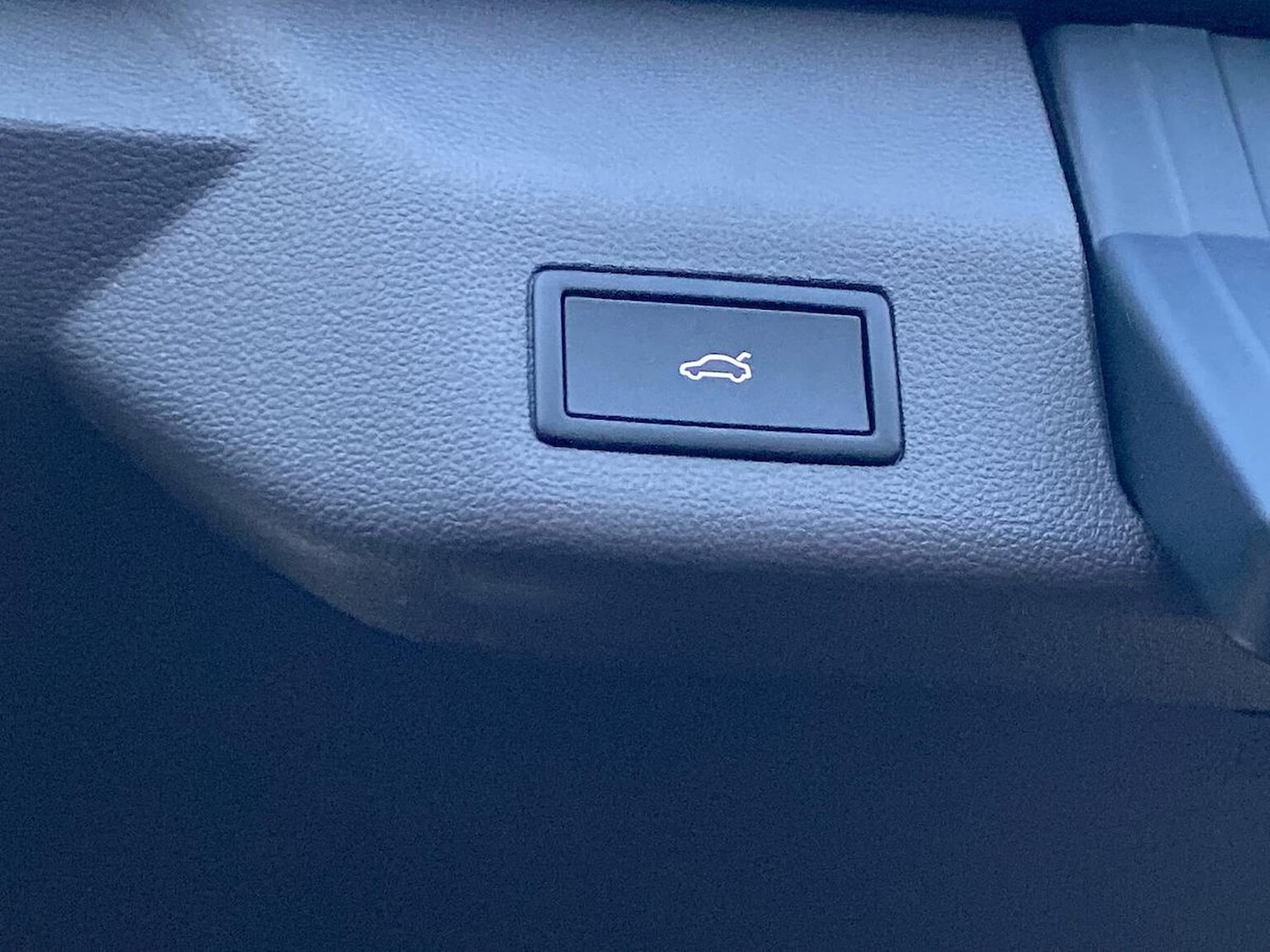 Used Volkswagen Multivan 2025 for sale - 76885049: Photo 26