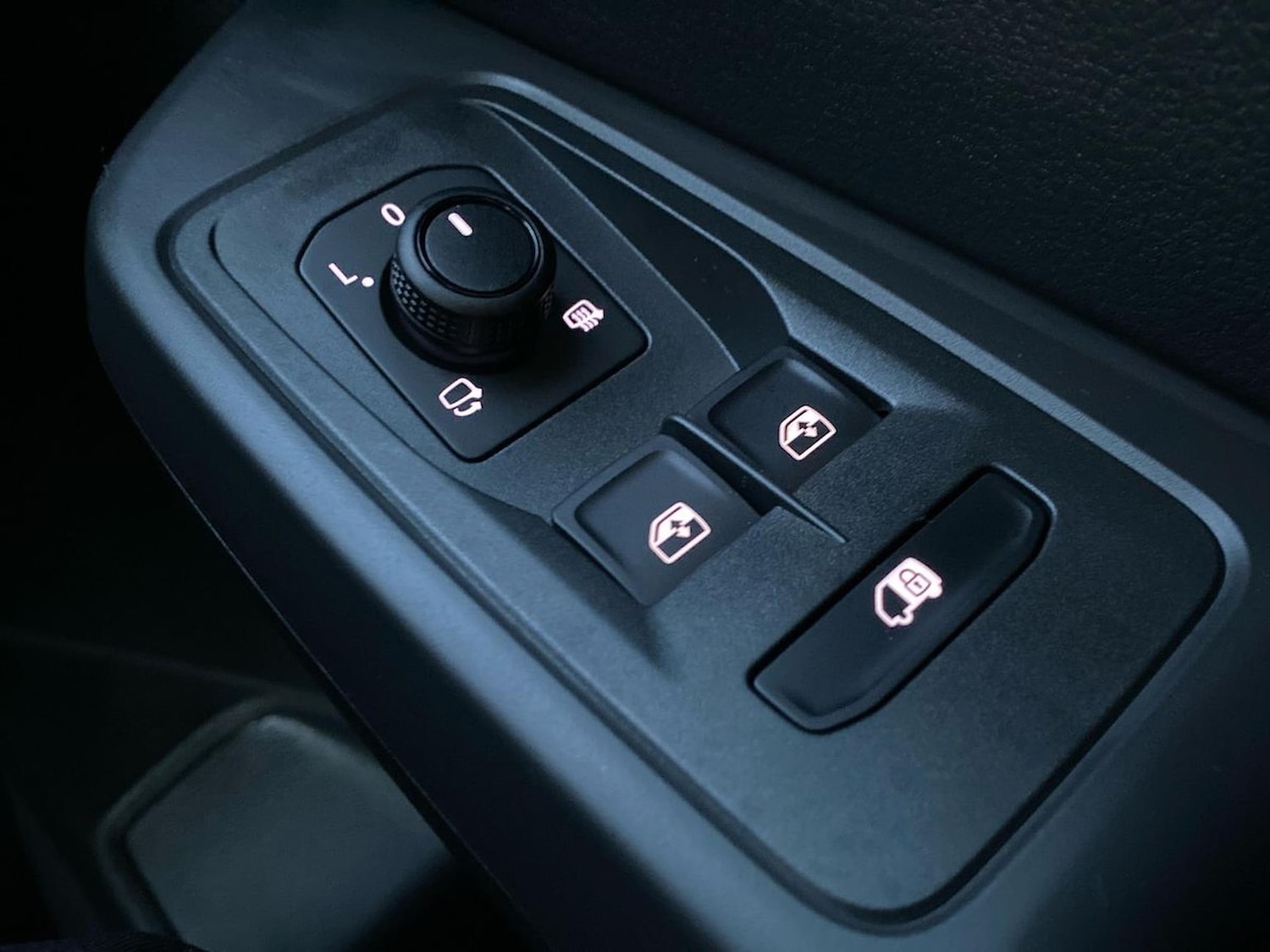 Used Volkswagen Caddy 2025 for sale - 76832037: Photo 32