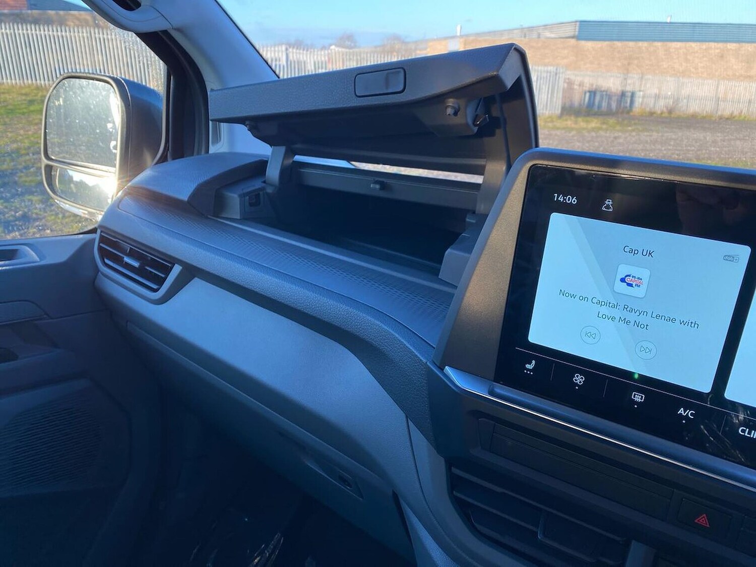 Used Volkswagen Transporter 2025 for sale - 76906321: Photo 36