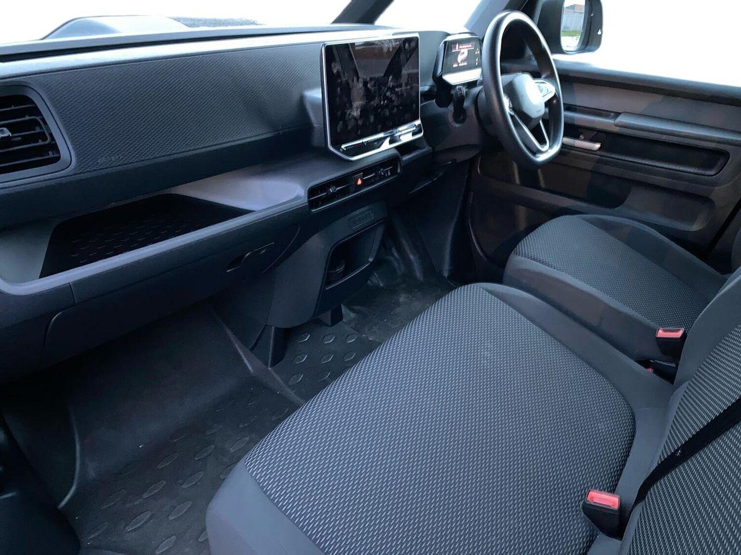 Used Volkswagen ID.Buzz 2024 for sale - 76682581: Photo 11